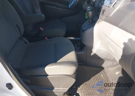 2019 Nissan Nv200 S z USA, uszkodzony, nr VIN 3N6CM0KN2KK711671